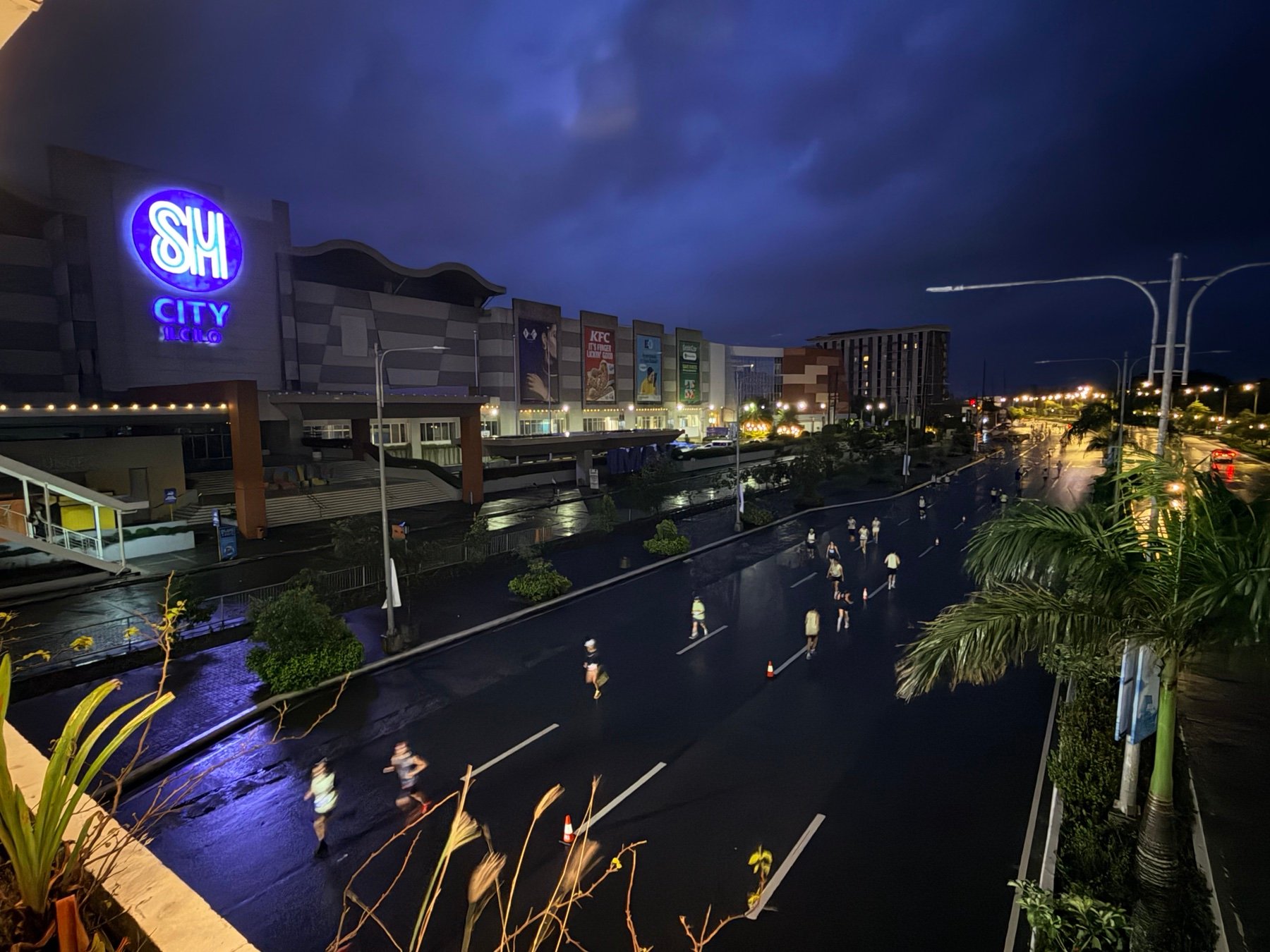 Iloilo sets pace as SM Active Hub opens Puma’s Half Marathon Series