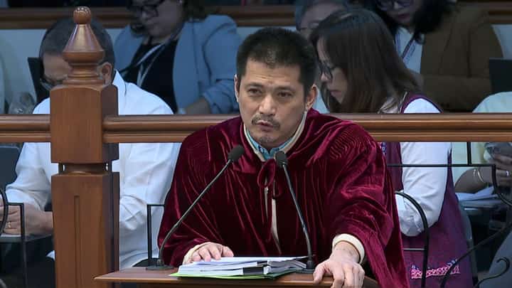 SENATOR-JUDGE Robin Padilla