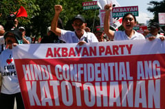 Group urge Senate impeachment court to bare VP Sara Duterte’s bank records