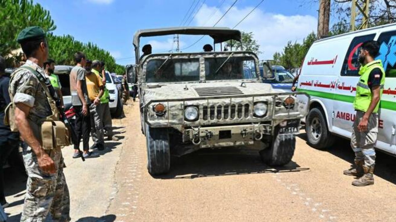 Lebanese troops deploy in southern area under Israel deal
