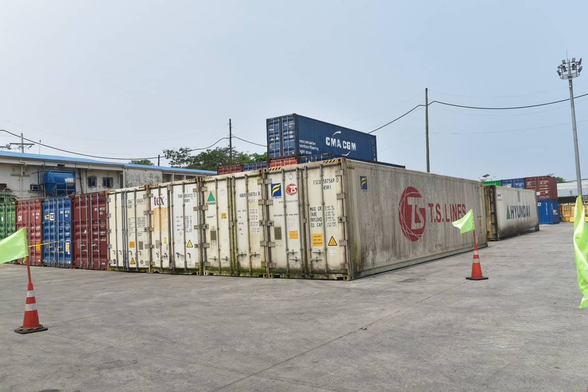 The Bureau of Customs (BOC) seized five containers of misdeclared frozen foods disguised as various food products at the BOC-Port of Manila today, July 21.
The inspection uncovered the misdeclared goods worth P23.27 million. l Zedrich Xylak Madrid