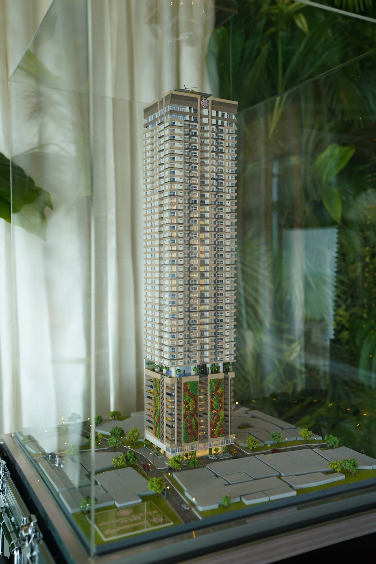Ongpin Tower scale model displayed at the festivities.