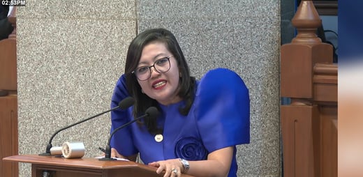 Prosecutors keep bribery charge, put unexplained wealth case first