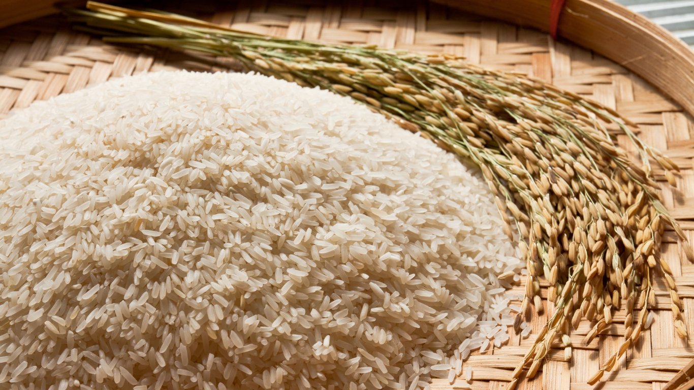 P20 rice/kilo fed 12-million Pinoys — DA