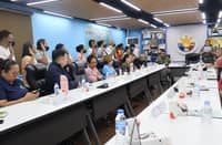 Twenty-two former members of the Sandigan ng Nagkakaisang Mamamayan sa Upper Catmon formally take their Oath of Allegiance to the Republic of the Philippines during a ceremony at the Malabon MDRRMO.
