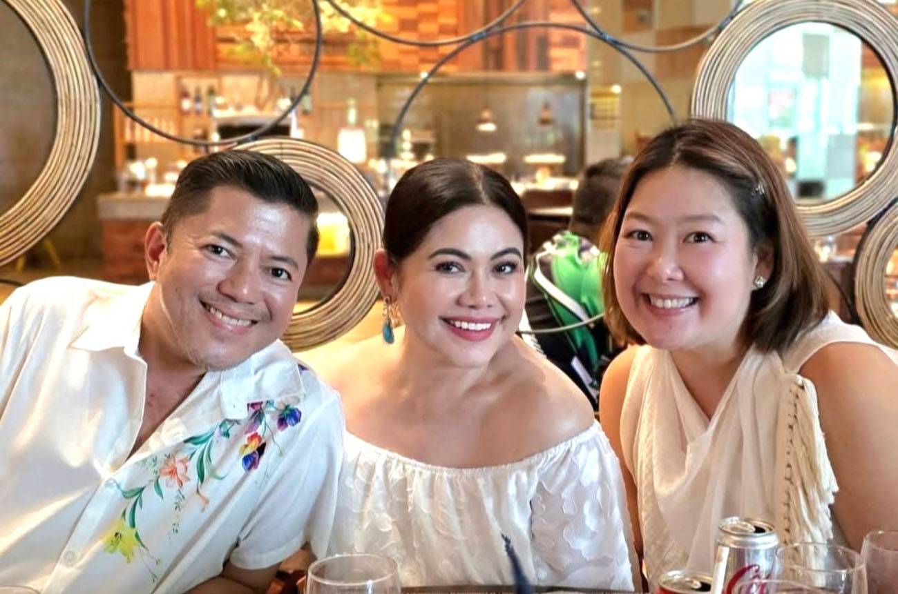 Zandro Sy Guillo, Sonia Yuvallos and Debbie Huang.