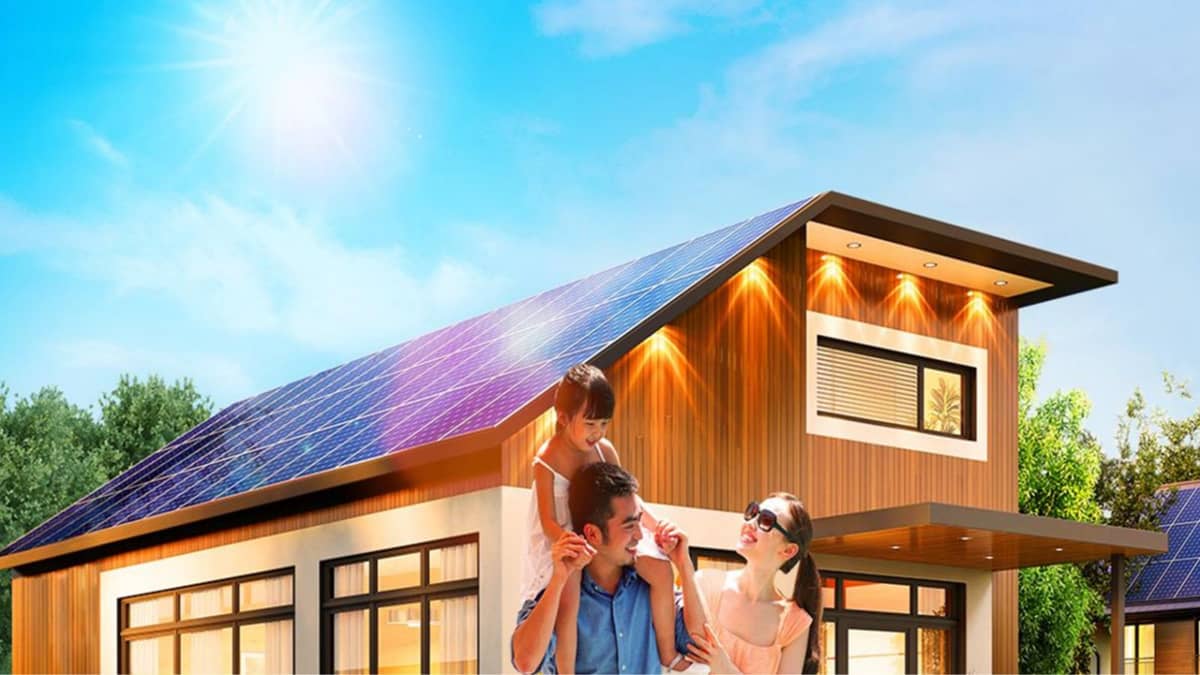 A strategic shift for the future of energy. With the growing adoption of solar power among households and businesses for greater energy independence and long-term savings, Meralco is transforming its traditional distribution utility business into a Distributed Energy Platform Operator enabled by cutting-edge technologies, big data, and artificial intelligence.