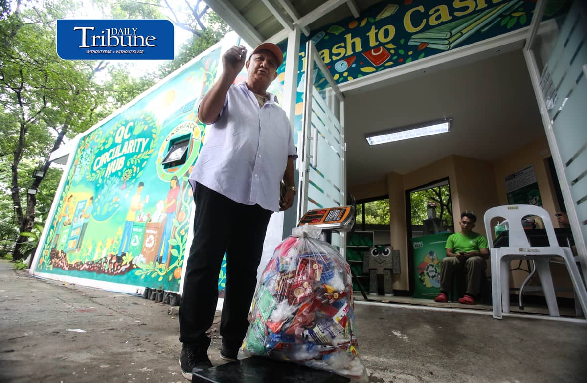 (July 24 2026) Personnel from Quezon City Hall and from Basic Environmental Systems and Technologies, Inc (Best) weighing the plastic bottle and trash at the newly open QC Circularity Hub at City Hall compound, East avenue gate open Monday to Friday 8am to 5pm. The Circularity hub an initiative aimed at encouraging QCitizens to practice the 4Rs: Reduce, Reuse, Recycle, and Recover, the hub offers innovative and beneficial, features Trash to Cash Back, Organic Food Processor, Kilo/s Kyusi Store, Rainwater Harvesting System. Photo/Analy Labor