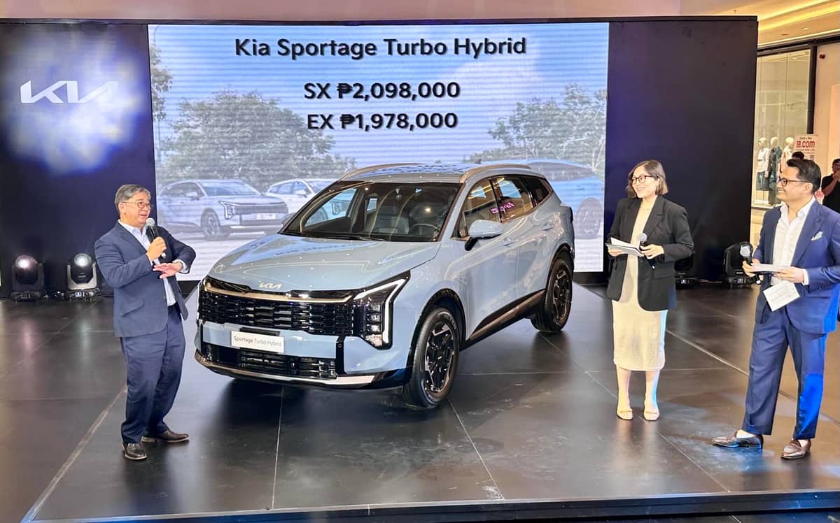 A thing of beauty The all-new 2027 Kia Sportage Turbo Hybrid.