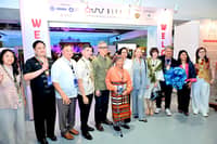 SM Supermalls, together with the Biyaya Sustainable Living Festival Team and partner organizations, officially opened the festival alongside award-winning coffee farmer Aling Felipa Villicana and representatives of the Agency for the Valorization of Agricultural Products (AVPA) of Paris, France, including COO Ksenia Hleap. The festival celebrates the people and communities behind Philippine coffee while creating more opportunities for local coffee farmers, artisans and entrepreneurs to grow.