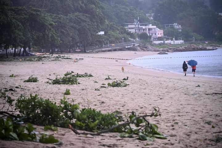 Strong winds, rain lash China as typhoon 'Noul' makes landfall