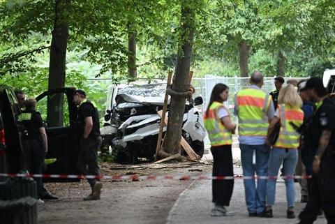 Manhunt after deadly car ramming near Berlin Gay Pride