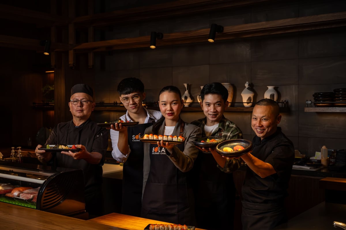 Learn the secrets of sushi-making straight from the experts of Yakumi.