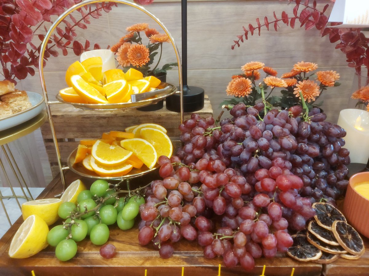 Food with intrinsic sugars like fructose in fruits are not necessarily bad, said nutritionists.