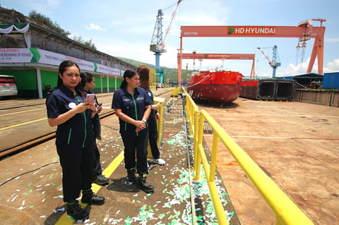HD Hyundai launches first Philippine-built vessel in Subic