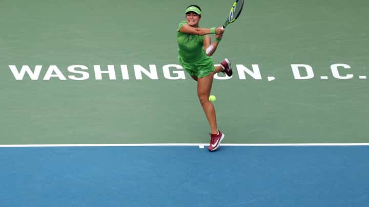 ALEX Eala flaunts her deadly form in booking a 4-6, 6-4, 6-1 win over Zheng Qinwen of China in the opening round of the Washington Open on Wednesday morning (Manila time).