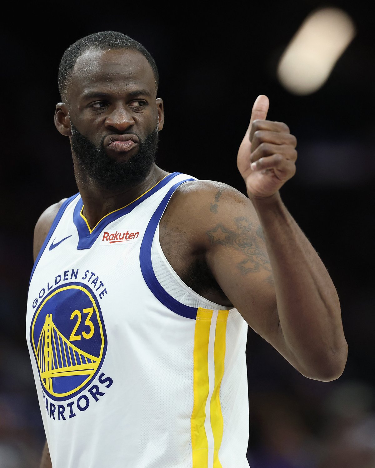 Green makes Warriors return after James shun