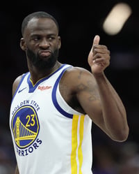 Green makes Warriors return after James shun
