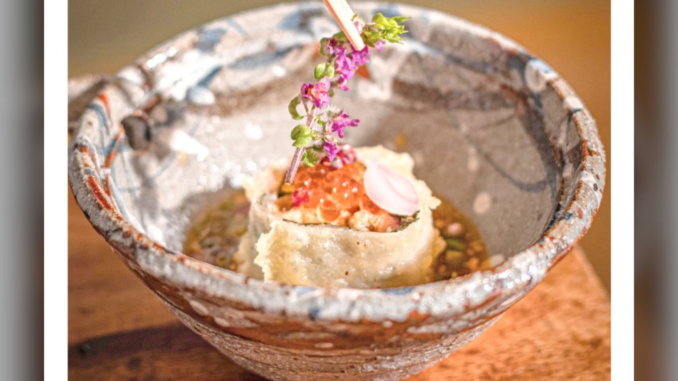 Okura: The beauty and taste of the season.