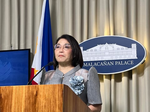 Palace open to talks on system loss reform