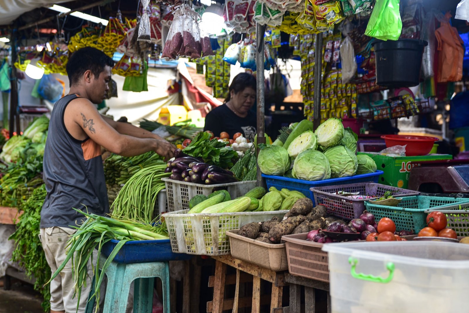 Vendors are seen arranging variety of vegetables in Baseco Compound in Tondo Manila, on July 31. l Zedrich Xylak Madrid