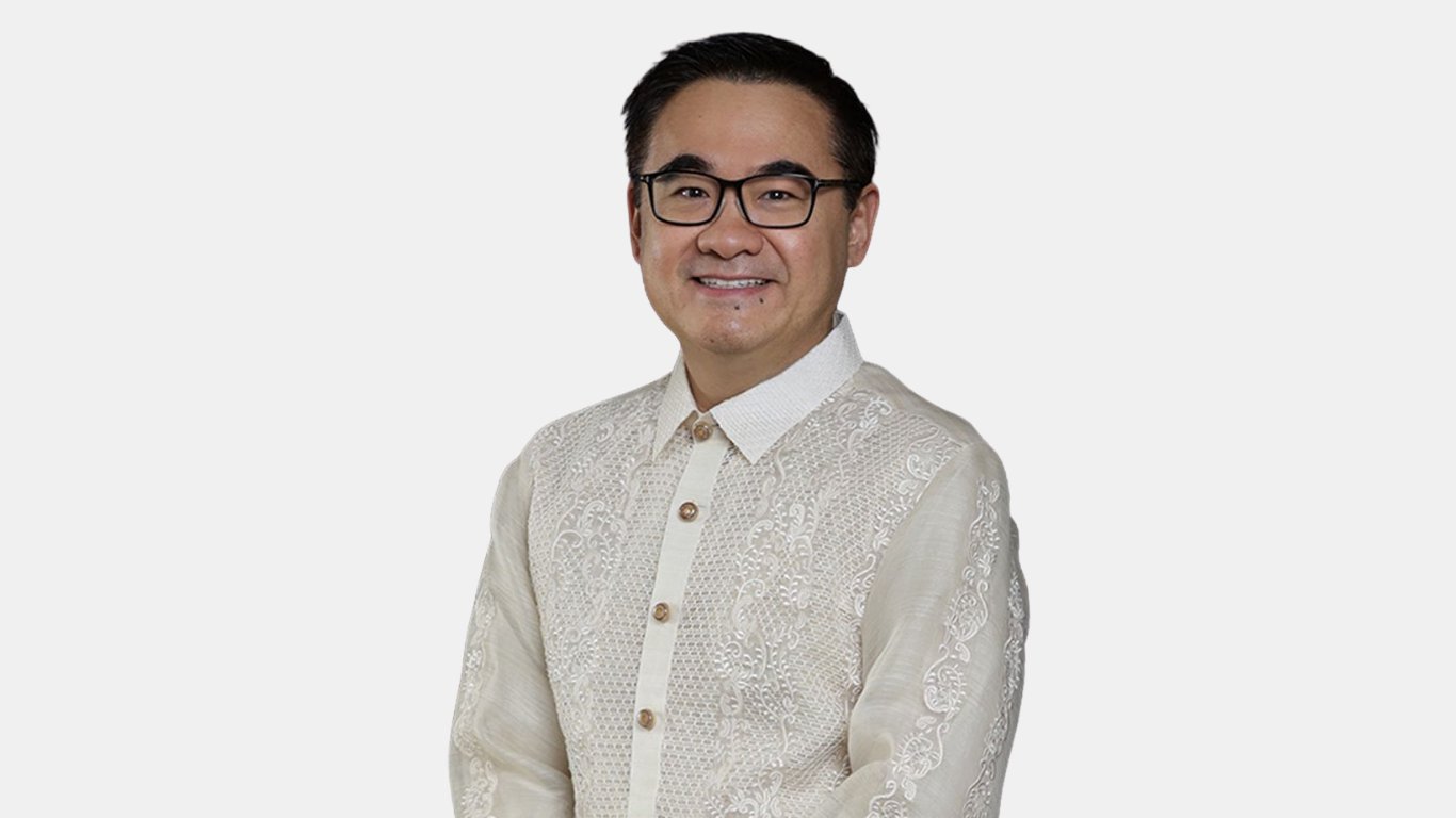 Lifting of IT centers, parks moratorium 
to lure investors — Go