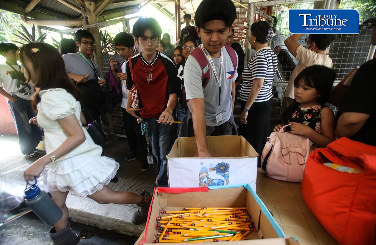 (August 01 2026) University of the Philippines College Admission Test (UPCAT) UPCAT examinees donate the pencil after taking the exam at University of the Philippines in Diliman Quezon City on Saturday August 1 2026, the pencil collected is donated to to students in public elementary school in Quezon City. Photo/Analy Labor
