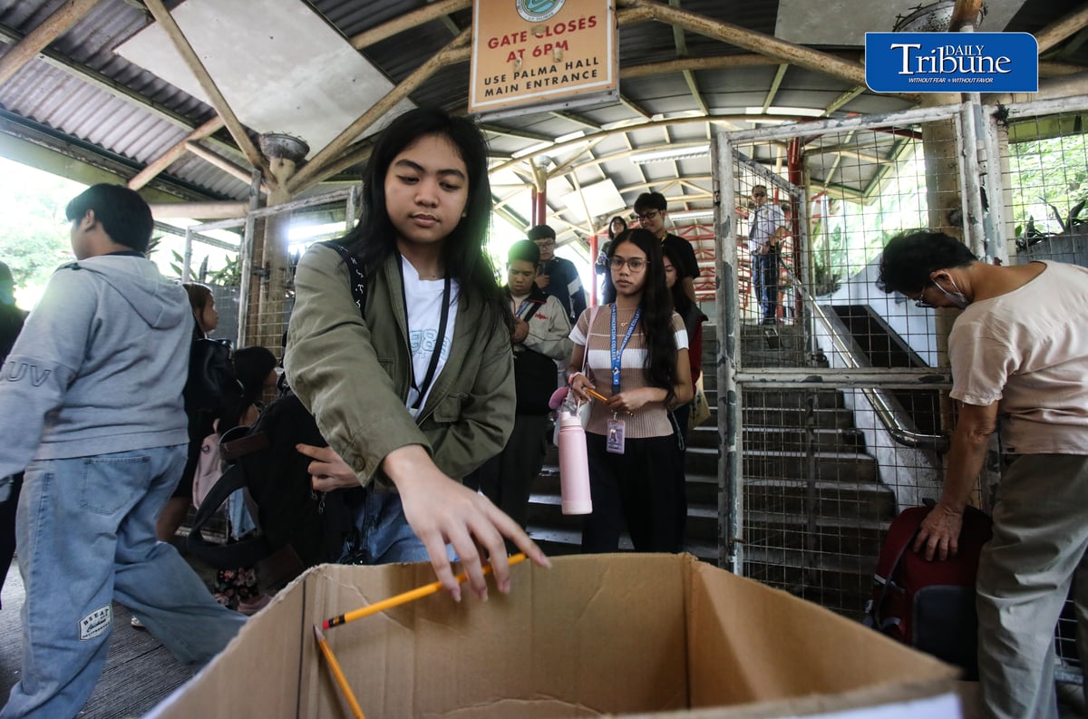 (August 01 2026) University of the Philippines College Admission Test (UPCAT) UPCAT examinees donate the pencil after taking the exam at University of the Philippines in Diliman Quezon City on Saturday August 1 2026, the pencil collected is donated to to students in public elementary school in Quezon City. Photo/Analy Labor
