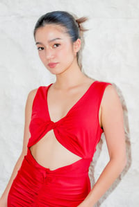 Is Belle Mariano in love with a foreign-looking guy?