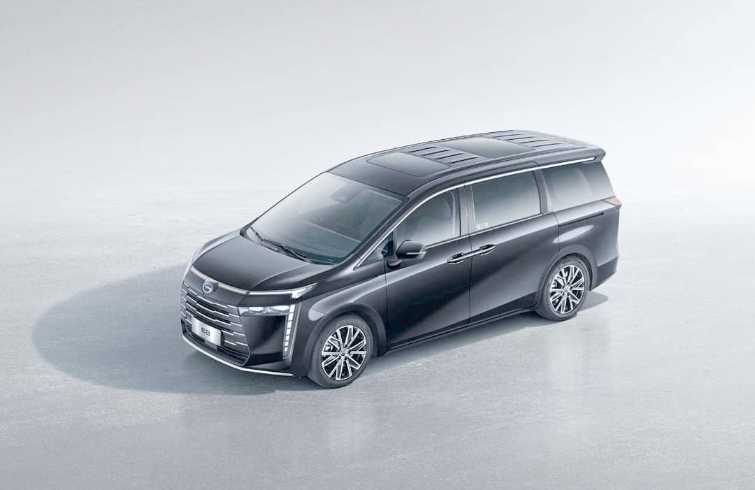 HYBRID efficiency gives the GAC E8 HEV a claimed driving range of more than 1,000 kilometers.