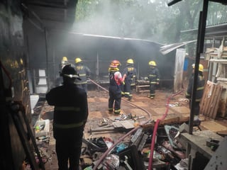 Blaze breaks out at House of Representatives workers' barracks