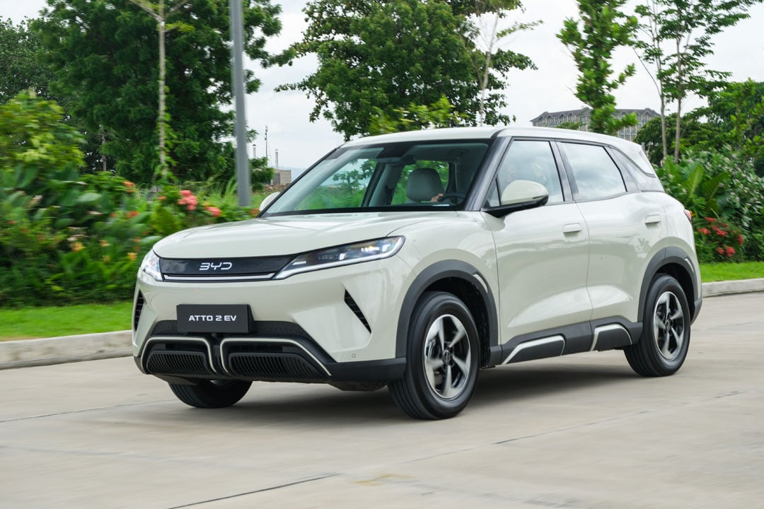 ELECTRIC BYD Atto 2 EV offers a claimed driving range of up to 380 kilometers.