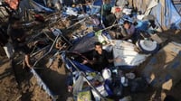 Strikes kill seven day after deal