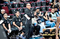 Alapag clashes with old mentor, old team