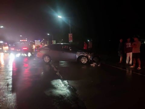Passengers, cop hurt in Isabela 3-vehicle crash