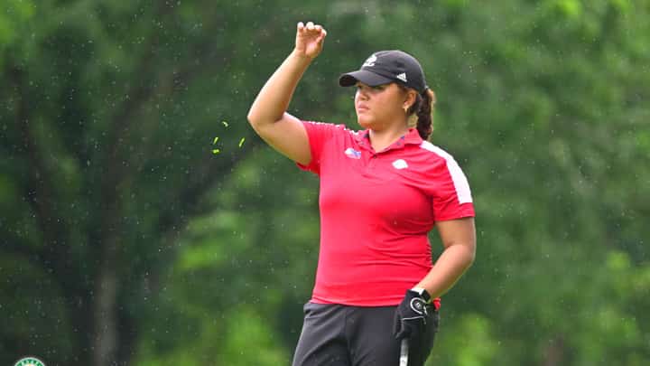 GRACE Quintanilla is back with a bang, carding an even-par 72 to secure the third spot in the National Match Play Championship at majestic Luisita Golf and Country Club in Tarlac.