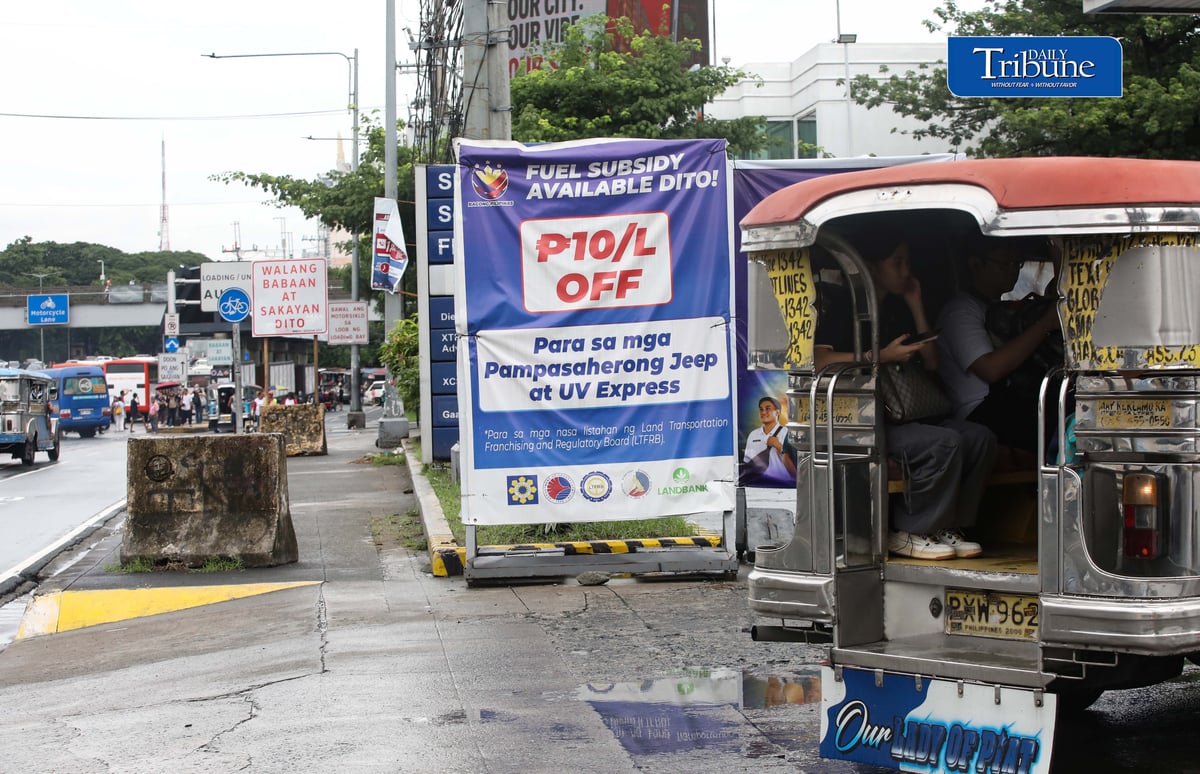 (August 05 2026) Traditional Jeepney queuing to gas up at the gas station in Quezon City on Wednesday August 5 2026. The government announced that the P10 fuel subsidy for public utility jeepney and UV express drivers will rise to P12 per liter starting August 15 2026, an additional assistance to the transport sector amid the effects of tensions in the Middle East. Photo/Analy Labor
