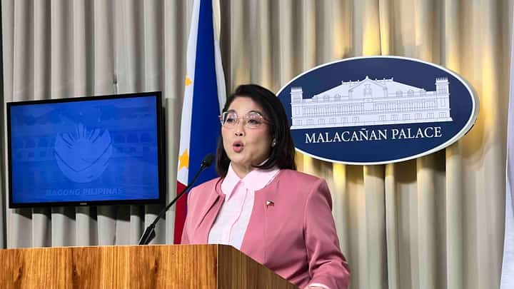 Palace press officer, Usec. Claire Castro