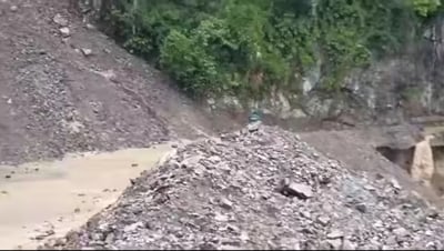 Mountain Province evacuates 12 families as #MaymayPH batters Cordillera