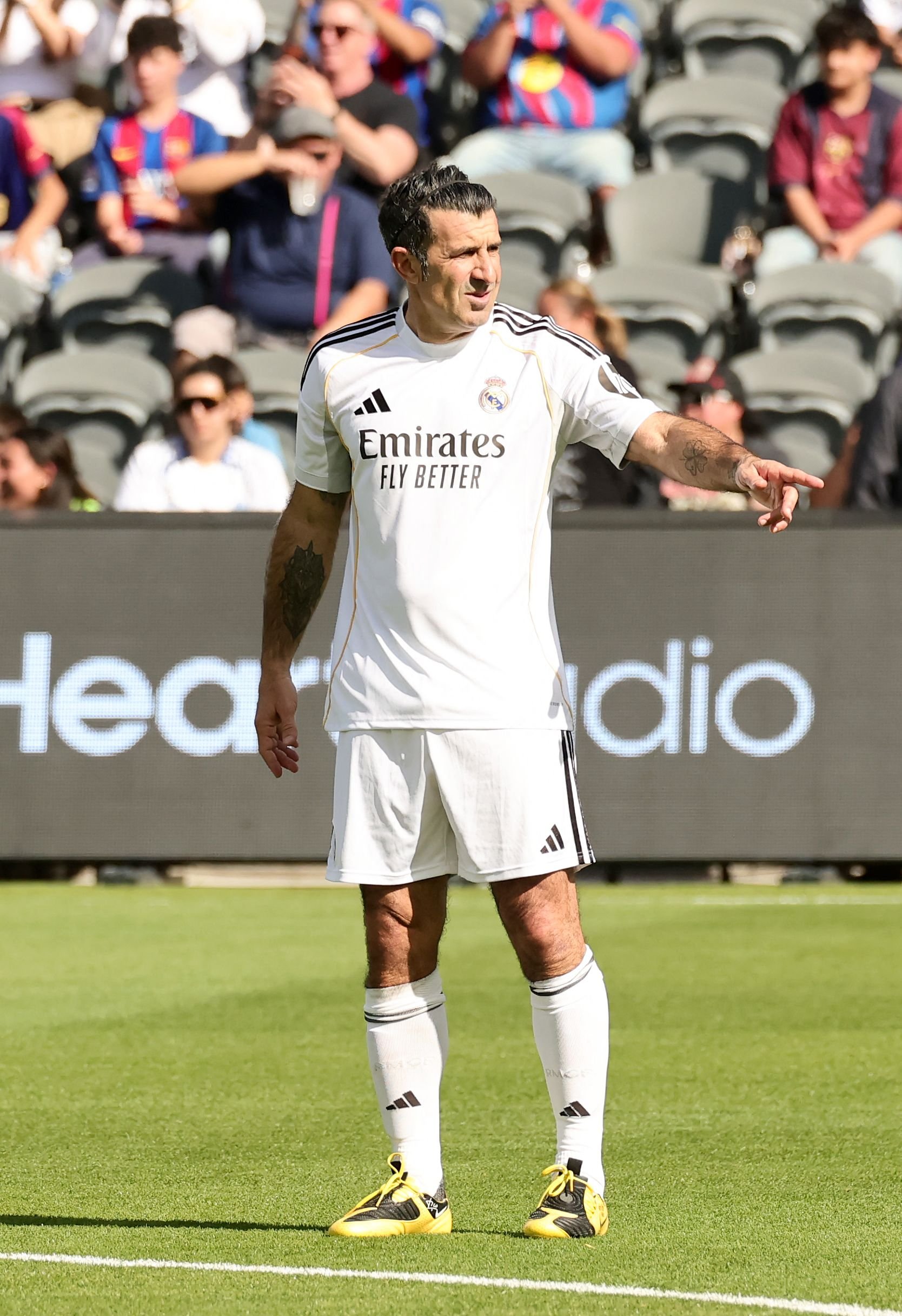 Figo calls for Infantino ouster