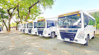 HARI delivers 15 Hyundai PUVs to Partner 7