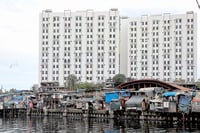 Philippine gdp slows to 2.3% in Q2