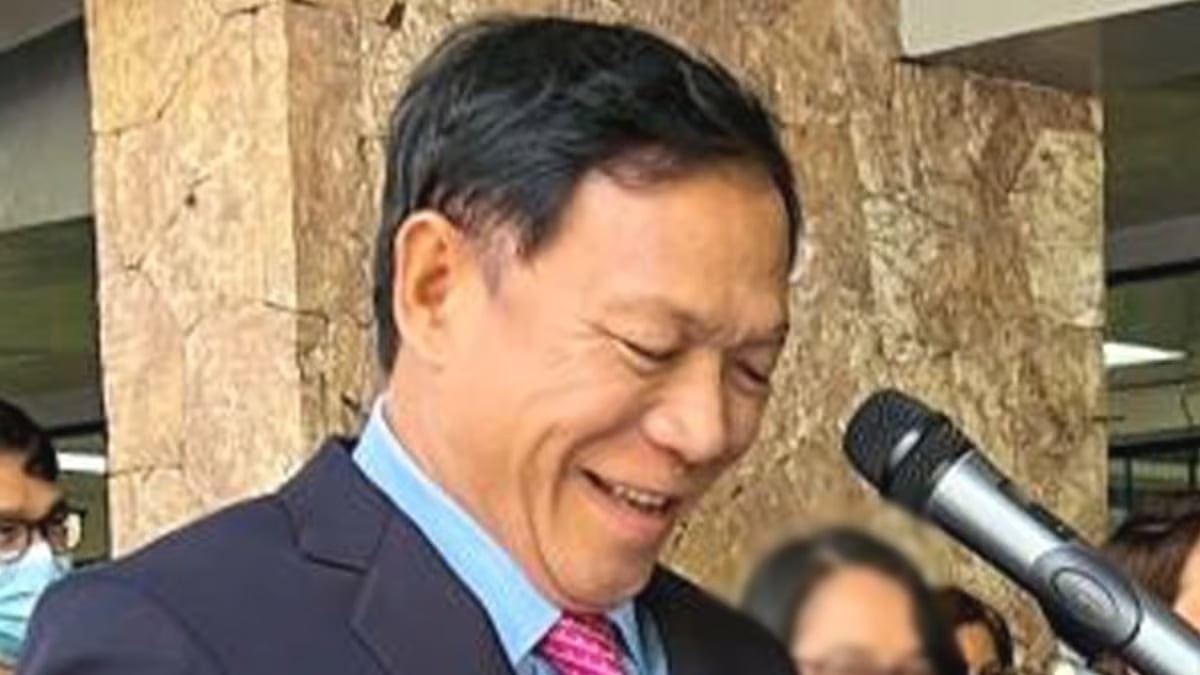 Supreme Court Associate Justice Samuel H. Gaerlan