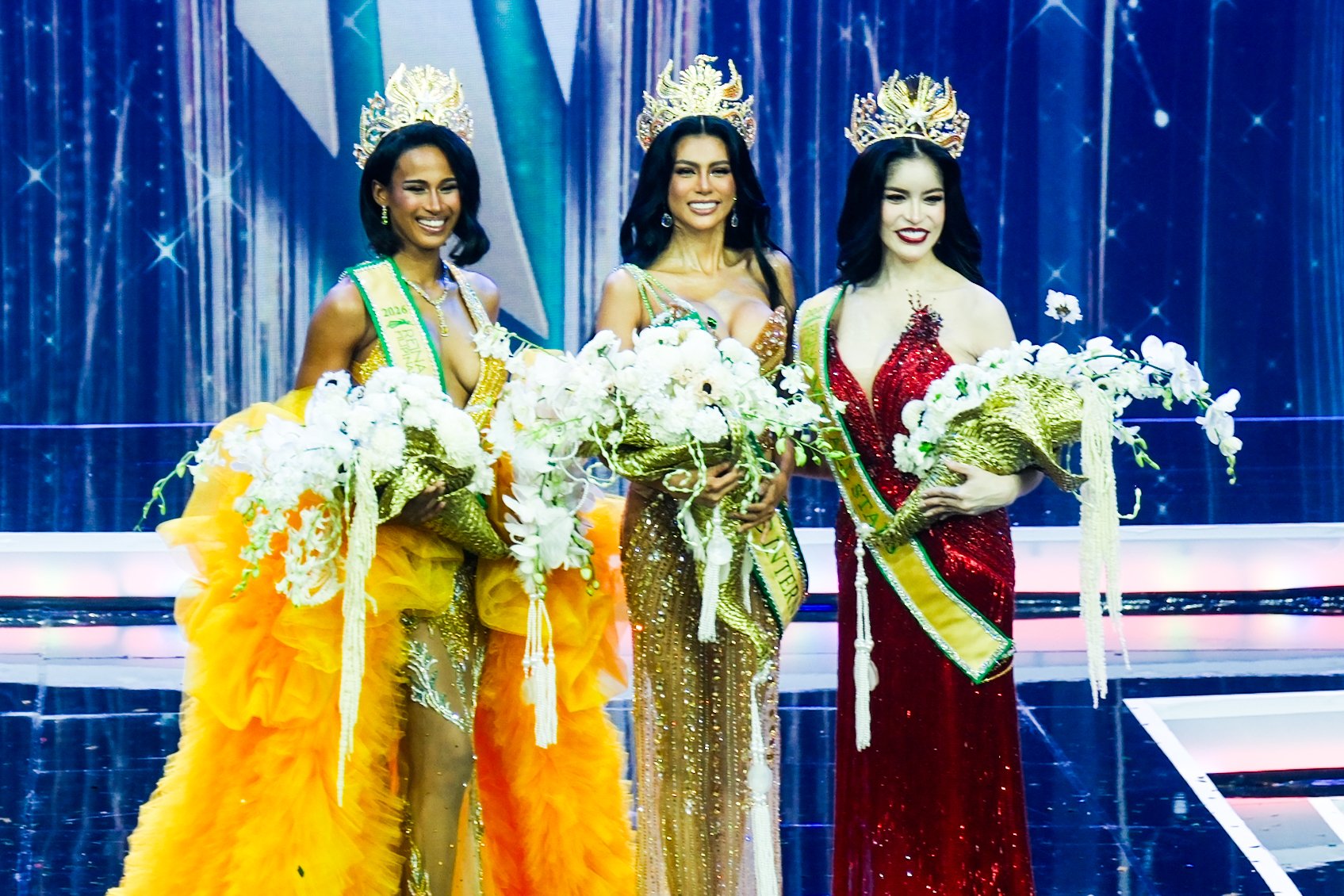 Angelica Lopez leads historic first Reina Filipinas queens