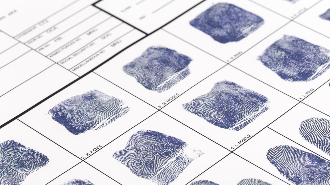 2 seniors, 3 othersnabbed in buy-bust