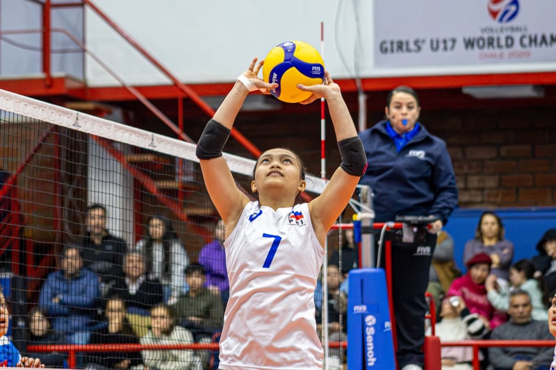 Phl spikers sustain form, crush Tunisia
