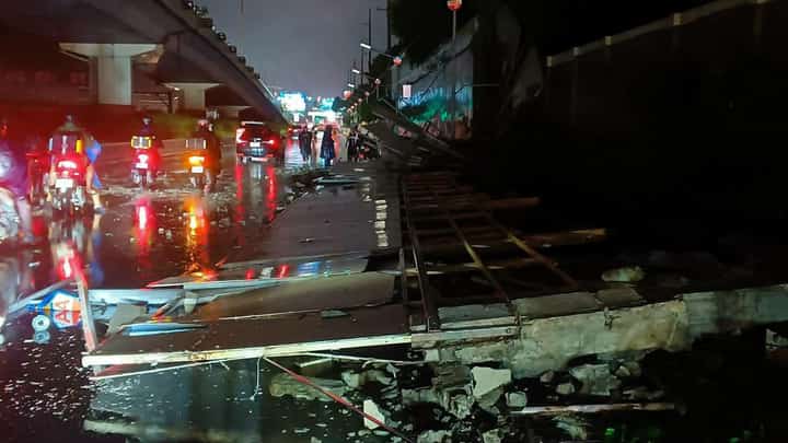 Forbes Park wall collapses along EDSA-Ayala, blocks two lanes