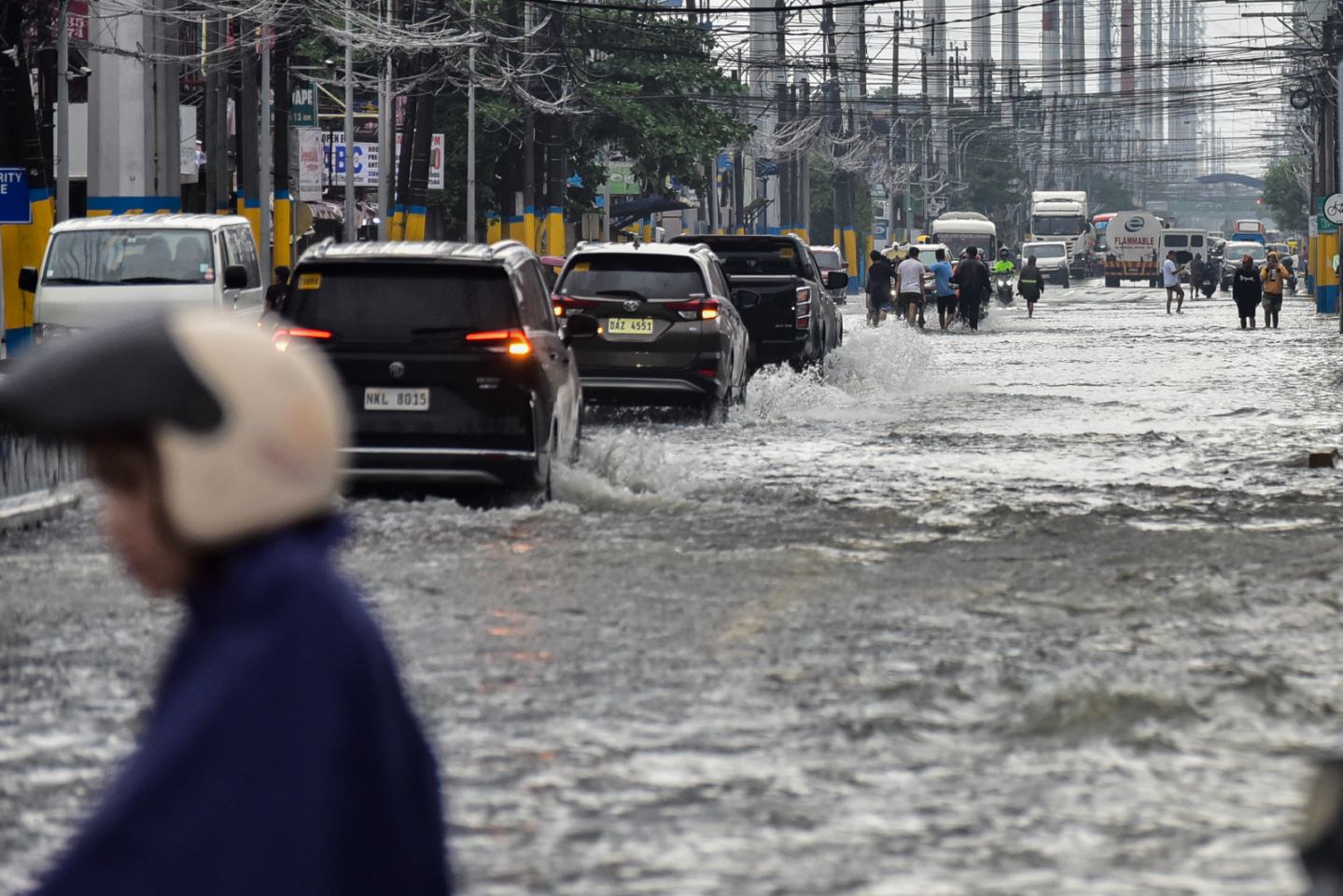 Habagat rains disrupt Metro Manila transport; MMDA suspends ferry service, number coding 