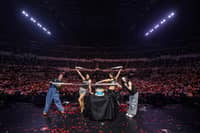 Mamamoo lights up Manila with three hours of music, fun and fan moments.