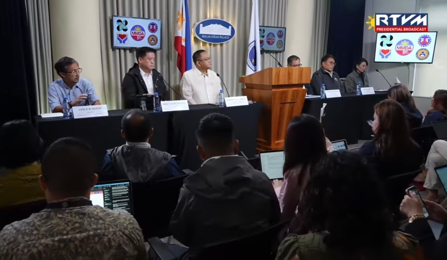 Dizon Guarantees Transparency in Projects 